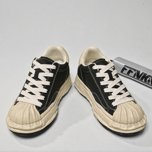 รองเท้าหนังวัวแบบตาข่ายหุ้มส้น  แบบสวม  พื้นหนา  ยกสูง 8 ซม.  สไตล์เรโทร สีดำขาว  แบบหุ้มข้อต่ำ  ระบายอากาศได้ดี  สำหรับฤดูหนาว  สำหรับผู้ชาย - Product Image 4