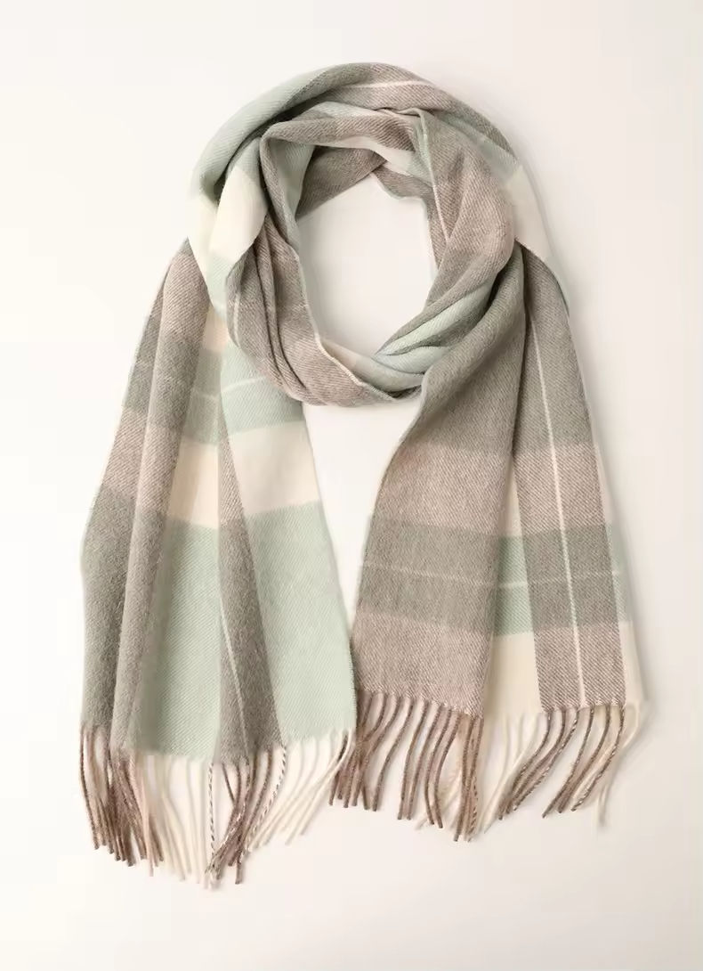 สีเขียว