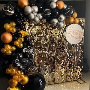 Tấm trang trí sequin lấp lánh nhiều màu bạc vàng trắng đen liên kết với nhau dùng làm phông nền cho đám cưới - Product Image 4