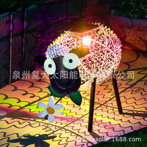 Lampe solaire décorative LED pour jardin, résistante à l'eau, autoportante - Product Image 3