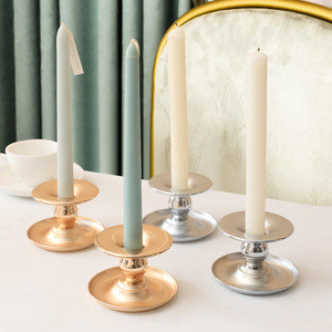 Classico novità moderno fatto a mano nostalgico grande lega di zinco romantico grande <span class=keywords><strong>portacandele</strong></span> <span class=keywords><strong>da</strong></span> pavimento <span class=keywords><strong>in</strong></span> metallo e <span class=keywords><strong>vetro</strong></span> - Product Image 1