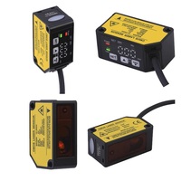 Sensor Perpindahan Laser CMOS Detektif Optik dengan Output NPN PNP, Pengukuran Jarak Tengah 30mm 50mm