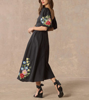 OEM nouveauté été dames brodé Flare longue robe mode style français col carré bouffant manches courtes Maxi robe avec ceinture