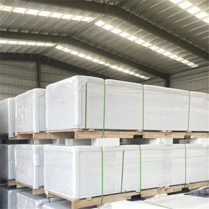 แผ่นผนัง ALC ทรงเรขาคณิตที่ทันสมัยสำหรับติดตั้งง่ายทนไฟนูนสำหรับประสานงานดูทั่วทั้งบ้านสำหรับวิลล่า - Product Image 2