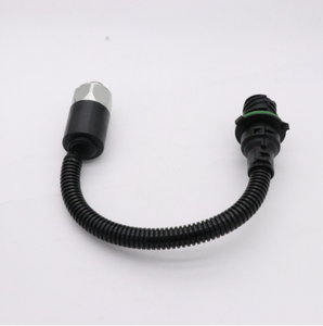 Capteur de pression VOE 11170079 11170079 compatible avec Volvo L90E L70E L110E L120E L150E L220E L180E - Product Image 5