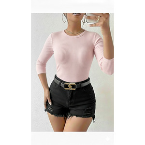Blusa da donna <span class=keywords><strong>rosa</strong></span> <span class=keywords><strong>cipria</strong></span> a maniche capri con scollo rotondo, top aderente a costine - Product Image 1