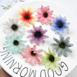 Horquilla con Flor de Margarita Artificial de 4.5cm, Flor de Seda, Accesorios de Fotografía para Bodas, Decoraciones - Product Image 1