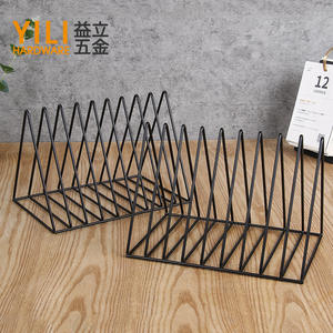 Estante triangular de hierro moderno-Soporte creativo para revistas de almacenamiento de oficina Exhibición de libros y periódicos - Product Image 2