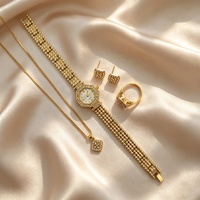 Ensemble de bijoux montre à quartz chic urbain moderne pour femme, collier pendentif en cristal pavé tendance, boucles d'oreilles et bague, favori des influenceuses