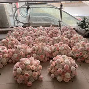 ลูกบอลดอกไม้ประดิษฐ์สำหรับจัดงานแต่งงานลูกบอลดอกไม้สีชมพูประดิษฐ์กลางโต๊ะ