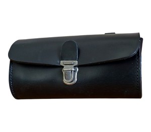 Stylish Black Leather <b>Roll</b> <b>Bag</b> Made With High Quality Handcrafted Leather Sleek Compact And Ideal For Modern Minimalist Travel - Product Image 2