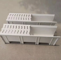 Caniveau de drainage en fibre de verre, caniveau moulé SMC avec couvercle perforé pour le drainage des eaux de surface des ateliers industriels