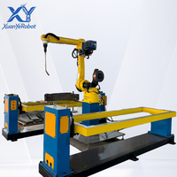 Système de soudage robotisé à positionnement automatique de tête et de queue à axe unique, station de soudage robotique industrielle