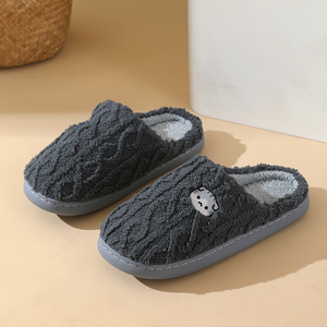 Pantuflas de Moda con Suela de TPR de Nuevo Diseño para Mujer, Pantuflas de Casa con Forro de Felpa para Mujer, Venta al Por Mayor de Calidad - Product Image 5