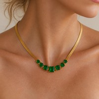 Colliers minimalistes en acier inoxydable hypoallergénique, sans ternissement, avec pendentif zircon vert, chaîne tendance, vente en gros