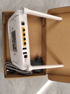 <span class=keywords><strong>Routeur</strong></span> <span class=keywords><strong>fibre</strong></span> <span class=keywords><strong>optique</strong></span> XPON ONU à vitesse rapide EG8145X6 Gpon WiFi 6 ONU 4GE+1TEL+2USB 2.4G&5G double bande Firmware anglais pour <span class=keywords><strong>Huawei</strong></span> - Product Image 5