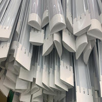 Usine chinoise Tube linéaire Ip65 40w 4ft 5ft 120cm Tri-proof 1200mm en aluminium à piles 2x18w Led latten Light