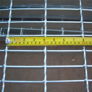 Échelle de marche extérieure en métal, marches d'escalier, grille en acier - Product Image 5