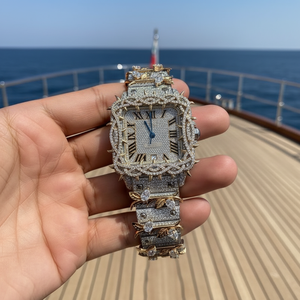 Montre mécanique automatique rectangulaire personnalisée en moissanite, cristal saphir, entièrement sertie de diamants, édition limitée de luxe, style hip-hop - Product Image 1