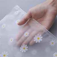 Sacs en plastique personnalisés pour vêtements, sacs d'emballage CPE avec fermeture éclair, sacs à fermeture éclair givrés en plastique pour vêtements