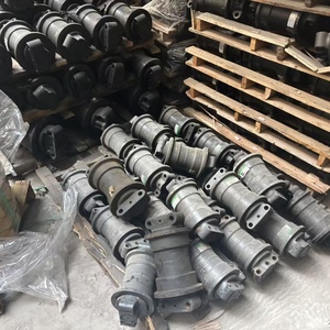 Rouleau inférieur de chenille pour excavatrice à bas prix, compatible Komatsu, Cat, SANY, Kubota, en vente - Product Image 1