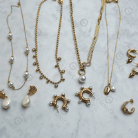 Collier en perles de coquillage safran à double couche tendance plaqué or Lincy Jewelry pour femmes en acier inoxydable