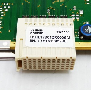TRM01 PN:1KHL178012R0005M โมดูลจ่ายไฟควบคุม PLC - Product Image 3