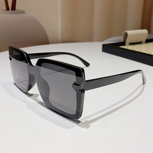 <strong>Square</strong> Large Frame Has a High-end Round <strong>Face</strong> and a Large <strong>Face</strong>, and the Simple <strong>Sunglasses</strong> Have a Personality and UV protection - Product Image 2