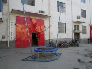 Singolo Bungee Jumping <span class=keywords><strong>per</strong></span> i <span class=keywords><strong>bambini</strong></span> personalizzabile all'aperto PVC espanso in acciaio trampolino con panno sicuro <span class=keywords><strong>per</strong></span> i <span class=keywords><strong>bambini</strong></span> - Product Image 4