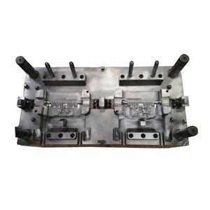 Máy Đúc Thổi Khuôn Ép Đùn Khuôn Dập Theo Yêu Cầu Của Nhà Sản Xuất Trung Quốc Khuôn Ép Nhựa - Product Image 1