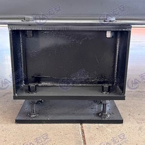 Machine de formage de panneaux de toiture compacte et peu encombrante avec moteur et boîte de vitesses pour petit atelier - Product Image 4