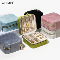 WEIMEI vente chaude voyage Portable velours bijoux organisateur carré petite boîte de rangement de bijoux pour femmes filles boucles d'oreilles anneau collier