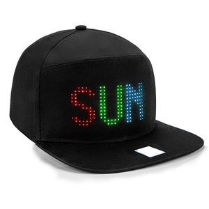 Cappello con Messaggio LED Personalizzabile, Visiera Curva in Cotone, Controllo App, Illuminazione Controllata da Smartphone, Cappello con Messaggio Scorrevole - Product Image 1