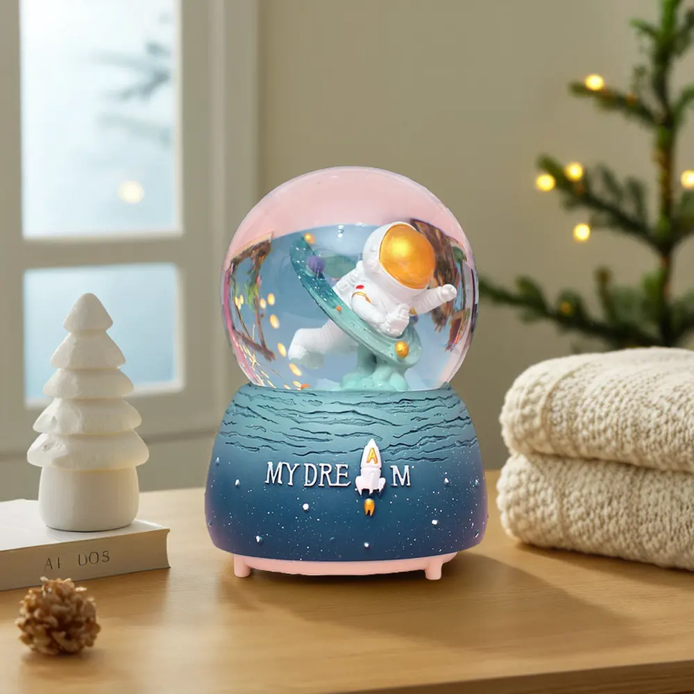 Tùy Chỉnh 80Mm Phi Hành Gia Snowglobe Câu Chuyện Cổ Tích Nhân Tạo Tuyết Globe Vật Liệu Nhựa Cho Trang Trí Nội Thất Quà Tặng Giáng Sinh Lưu Niệm