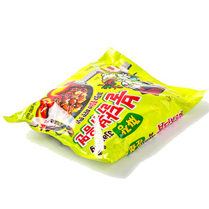 Bolsa verde ramen <span class=keywords><strong>coreano</strong></span> salsa de Chile súper picante <span class=keywords><strong>pollo</strong></span> Fideos Fritos 140g * 5 paquetes de <span class=keywords><strong>ingredientes</strong></span> instantáneos de trigo duro - Product Image 6