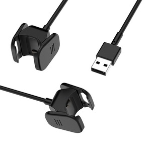 Adaptateur de câble de <span class=keywords><strong>charge</strong></span> USB de 3,3 pieds avec clip de montre Sortie d'alimentation 5W pour <span class=keywords><strong>Fitbit</strong></span> <span class=keywords><strong>Charge</strong></span> <span class=keywords><strong>4</strong></span>/<span class=keywords><strong>Charge</strong></span> 3 Fitness Activity Tracker - Product Image 1