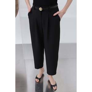 Puane Women's Elegant Black Pleated Trousers for All Seasons - Comfortable and Stylish Daily Wear Pants - Product Image 2