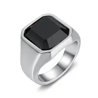 Anello da uomo di Design personalizzato con anello in pietra nera lucida in acciaio inossidabile di onice nero di alta qualità