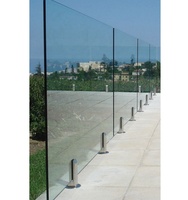 Design moderne de garde-corps d'escalier, clôture de balcon extérieur, garde-corps sans cadre en verre trempé double pour terrasse