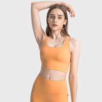 Soutien-gorge de sport personnalisé avec logo, couleur unie, pour femmes, design croisé dans le dos, haute intensité, absorbant les chocs et offrant un maintien