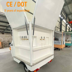 Camión de Cerveza y Vino para Bodas Piaggio Ape 50 Eléctrico Móvil Personalizado con Características Resistentes a la Oxidación y Energía Integrada en Venta - Product Image 1