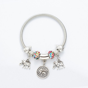 Bracelet avec pendentif éléphant pour femmes, bijoux tibétains en argent, cadeau, élément animal, bande élastique à ressort, couleur blanche - Product Image 4