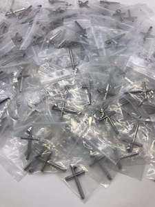 สร้อยคอแบบโซ่คุณภาพสูงพร้อมจี้รูปกางเขนสำหรับผู้ชาย ขายส่ง - Product Image 4
