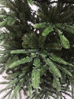 Sapin de Noël artificiel pré-éclairé en PE PVC de qualité supérieure avec lumières LED chaudes, conception à charnières facile à assembler pour la décoration intérieure des fêtes