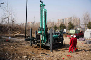 Plataforma de Perforación de Pozos de Agua CSdrill CS400A de 91kW, Impulsada por Diésel, con Cambiador de Varillas Automático, Profundidad Máxima de 400m, Diámetro de Perforación de 105-400mm - Product Image 6