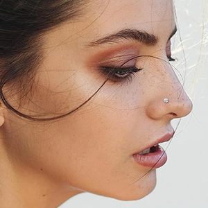 New <strong>Fashion</strong> G23 Titanium Body <strong>Piercing</strong> <strong>Jewelry</strong> with Titanium Ear Studs Moissanite Stone Internally Thread Labret Ring for Women - Product Image 3