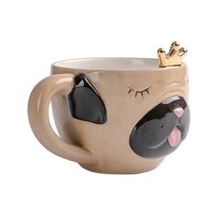 Tasse à café thé du chien peint à la main en 3D, tasse en céramique, mignon animal de compagnie parfait amoureux, chien de bouledogue anglais, avec couronne dorée - Product Image 1
