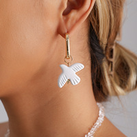 Collier en gros avec pampilles perlées motif oiseau pour femme, style naturel et frais, bijoux et boucles d'oreilles en cristal tendance