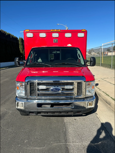 Véhicules d'urgence Horton Ford Ambulance - Product Image 6