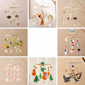 Mobile de berceau rotatif apaisant pour nouveau-né - Carillon éducatif pour le sommeil du bébé avec hochets, mobile suspendu stimulant le développement - Product Image 3